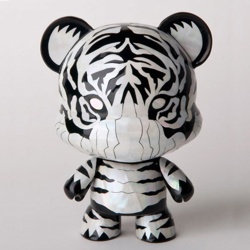 Artisan-white-tiger RB